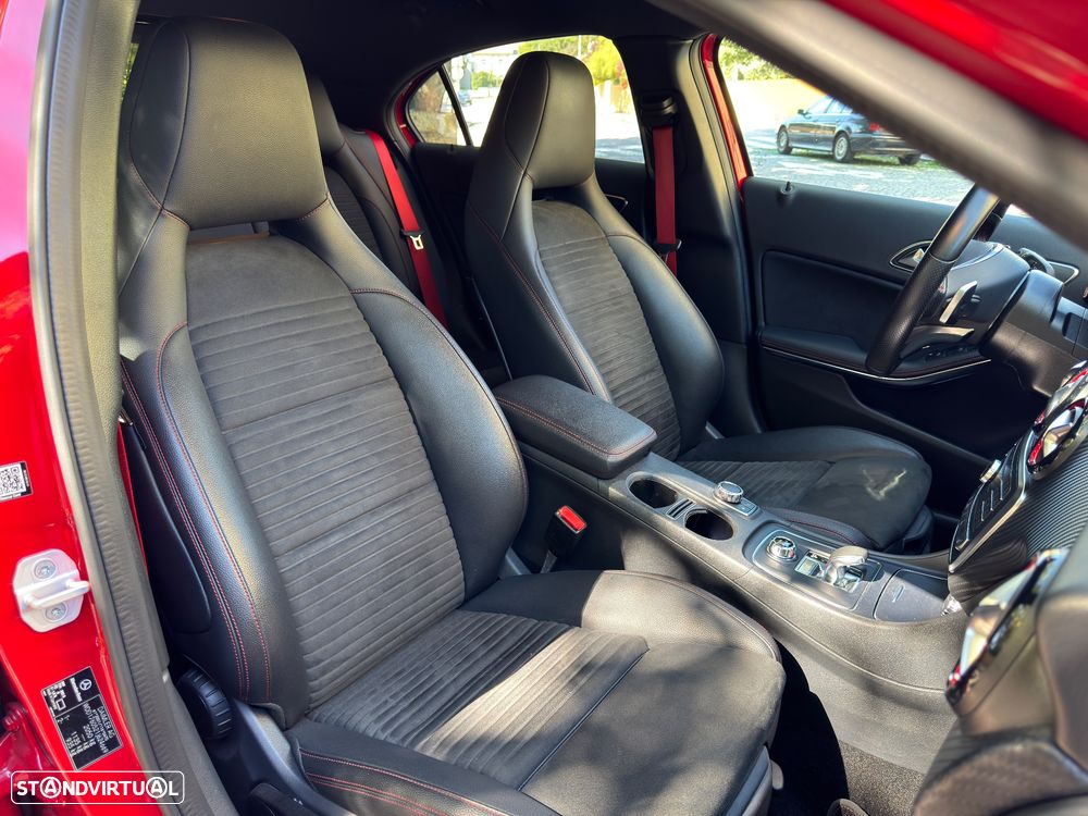 Mercedes-Benz A 45 AMG 4Matic Speedshift 7G-DCT - 18