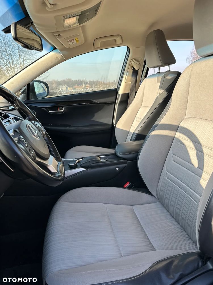 Lexus NX 200t Comfort AWD - 10