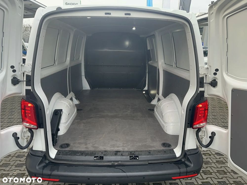 Volkswagen Transporter - 20