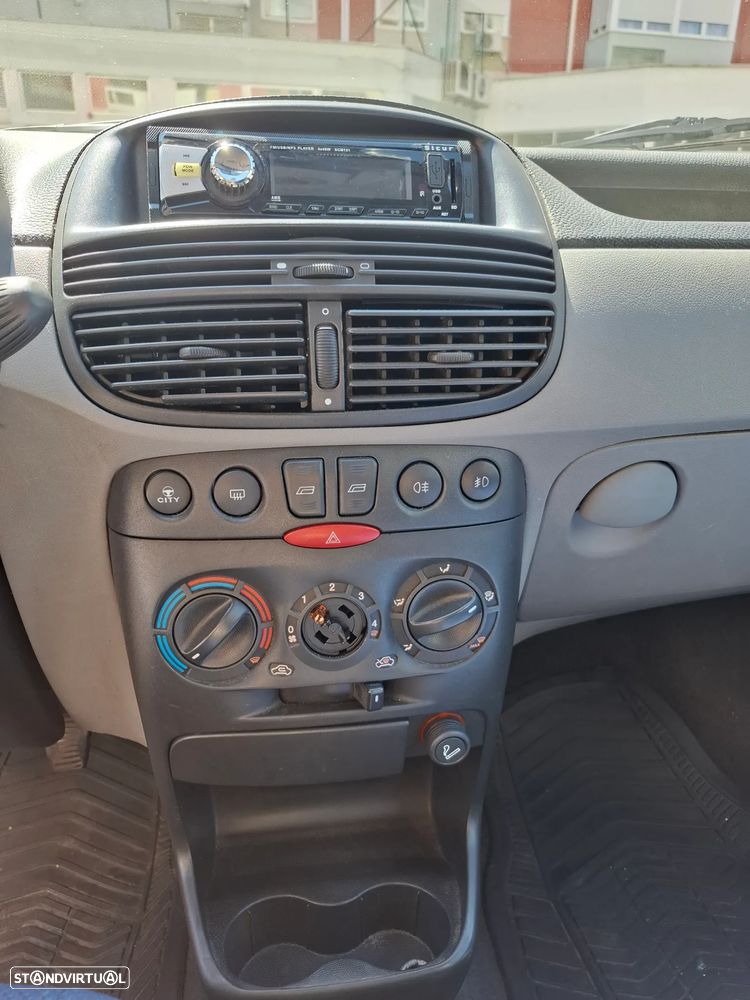 Fiat Punto 1.2 S - 10