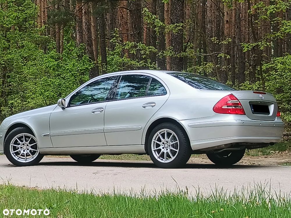 Mercedes-Benz Klasa E - 3