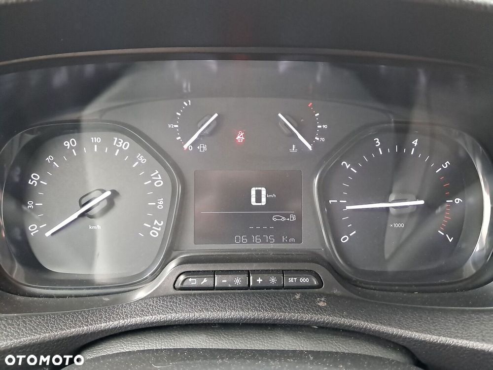 Toyota Proace Verso 2.0 D4-D Long Business - 20