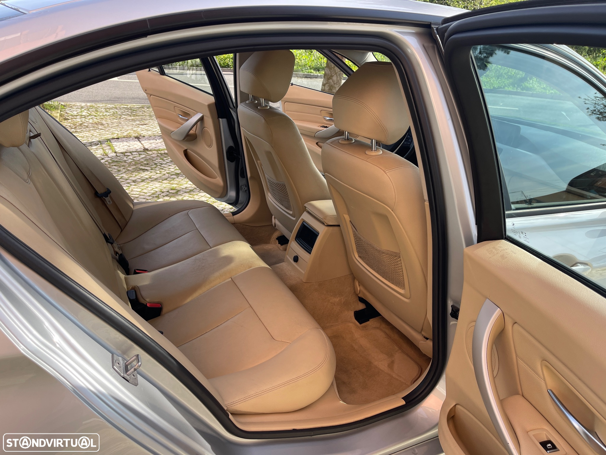 BMW 318 d Advantage Auto - 13
