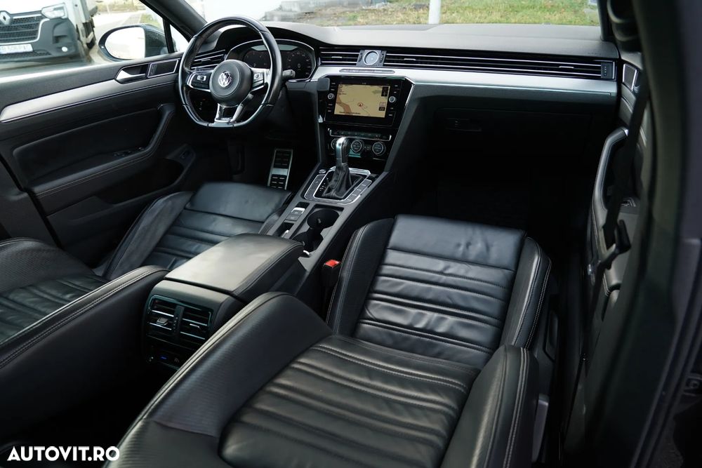 Volkswagen Passat 2.0 TDI DSG R Executive - 10