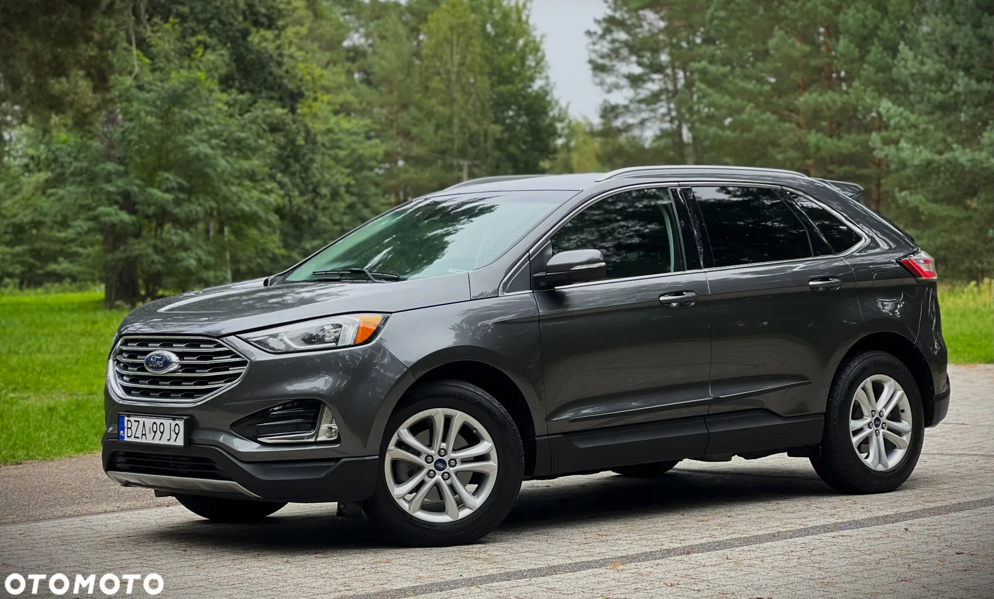 Ford Edge - 8