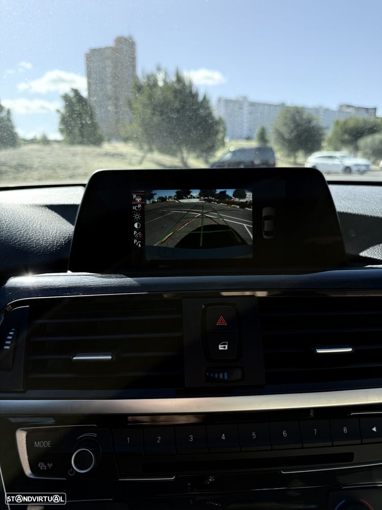 BMW 418 d Line Luxury - 11