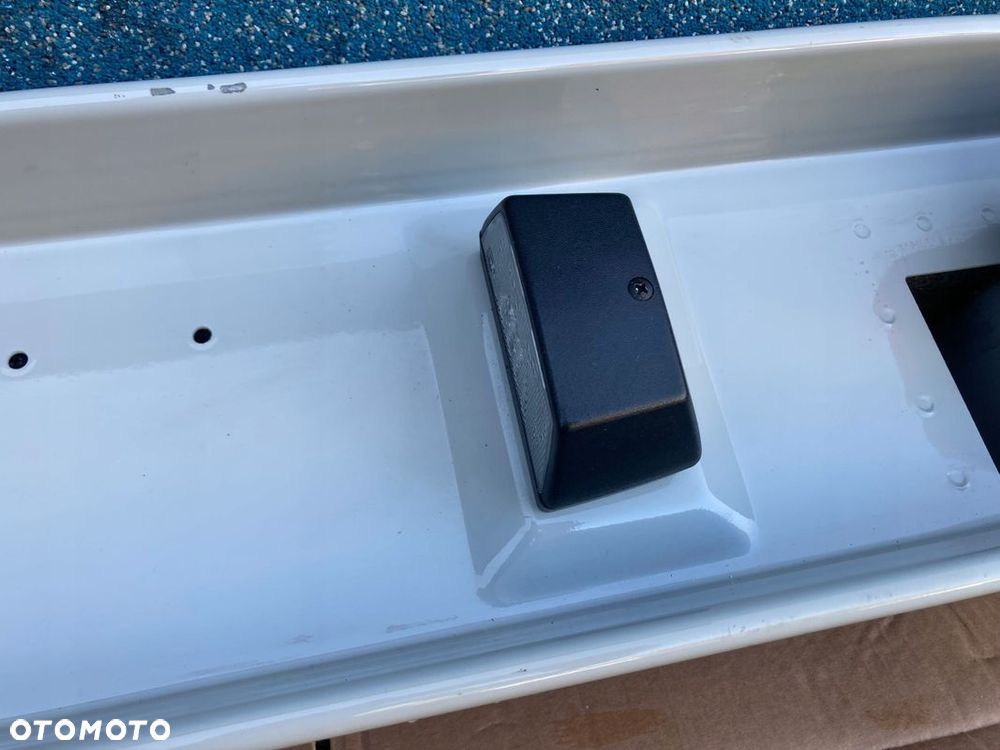 T5 Transporter lift 04- ZDERZAK TYLNY Belka Lampy Tył Rama Skrzyniowy NOWA - 8