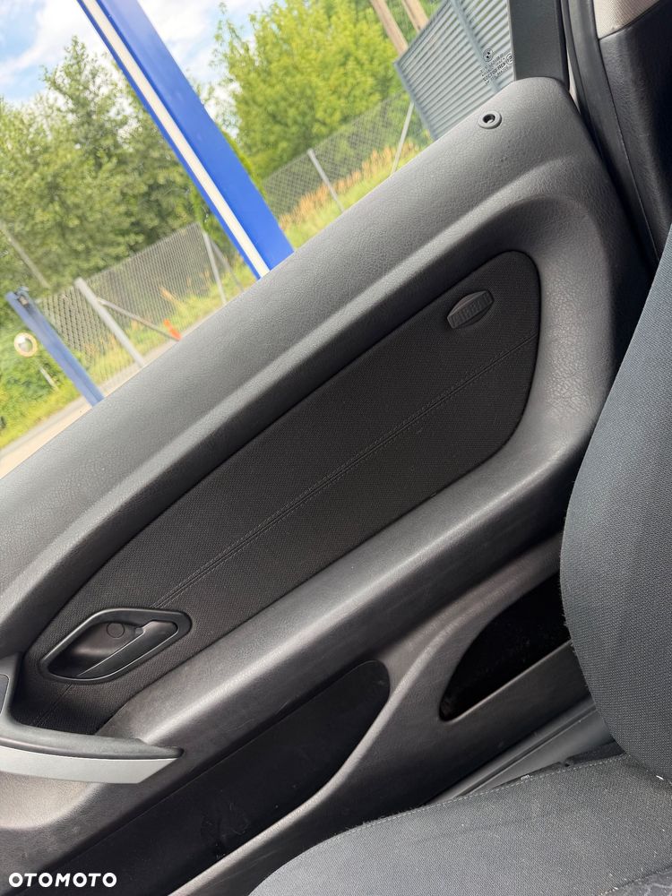 BMW Seria 3 318ti - 31