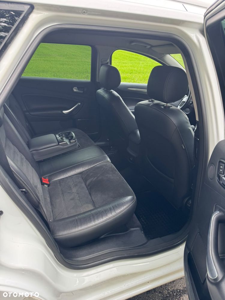 Ford Mondeo - 7