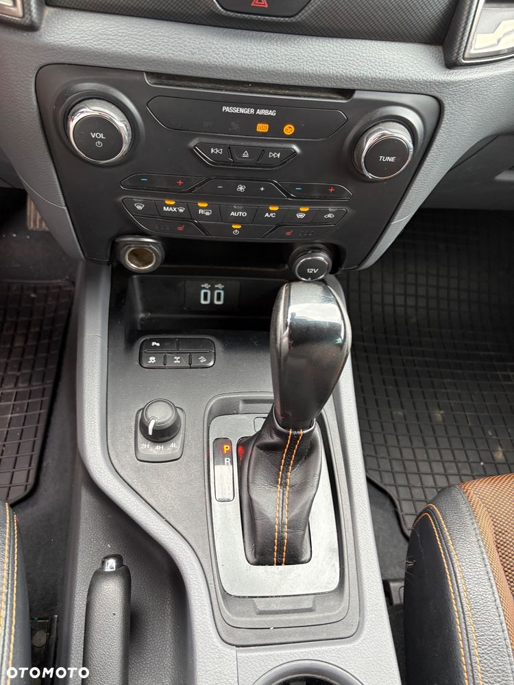 Ford Ranger 3.2 TDCi 4x4 DC Wildtrak EU6 - 13