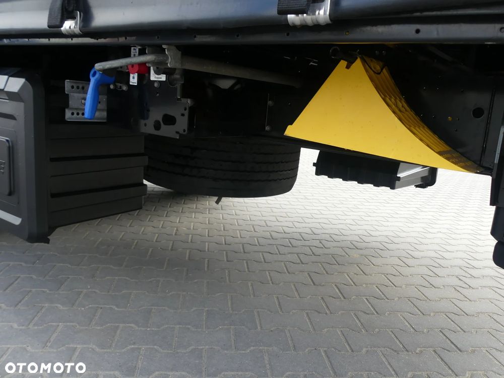 Krone MEGA / FIRANKA / OŚ PODNOSZONA / DACH PODNOSZONY / - 21