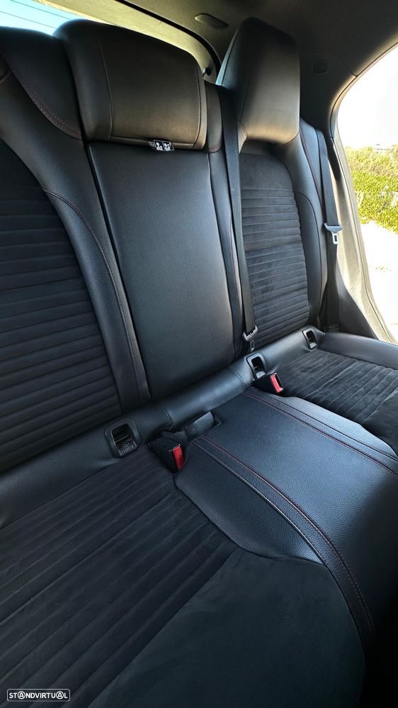 Mercedes-Benz A 180 CDI (BlueEFFICIENCY) AMG Sport - 22