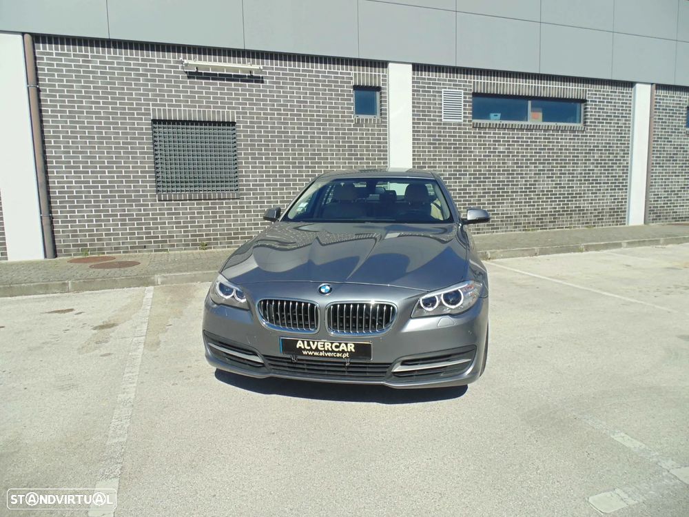 BMW 520 d Line Luxury Auto - 3