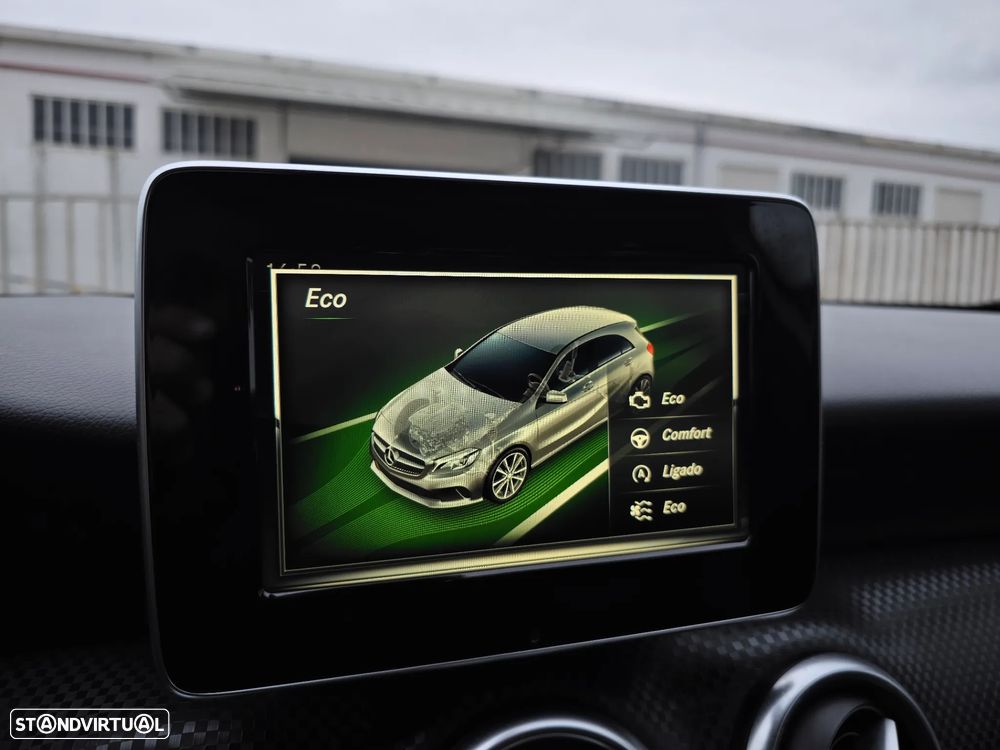 Mercedes-Benz A 180 d Urban - 34