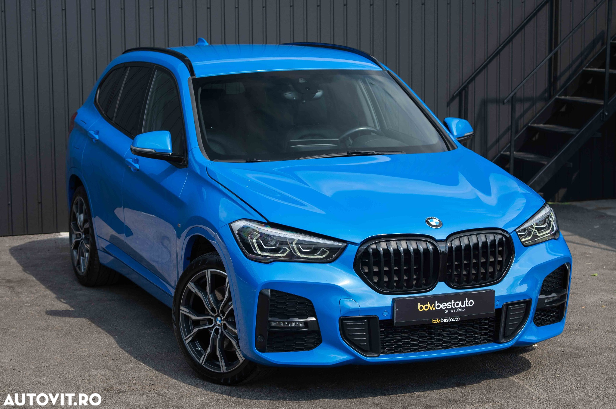 BMW X1 xDrive25e AT PHEV - 3