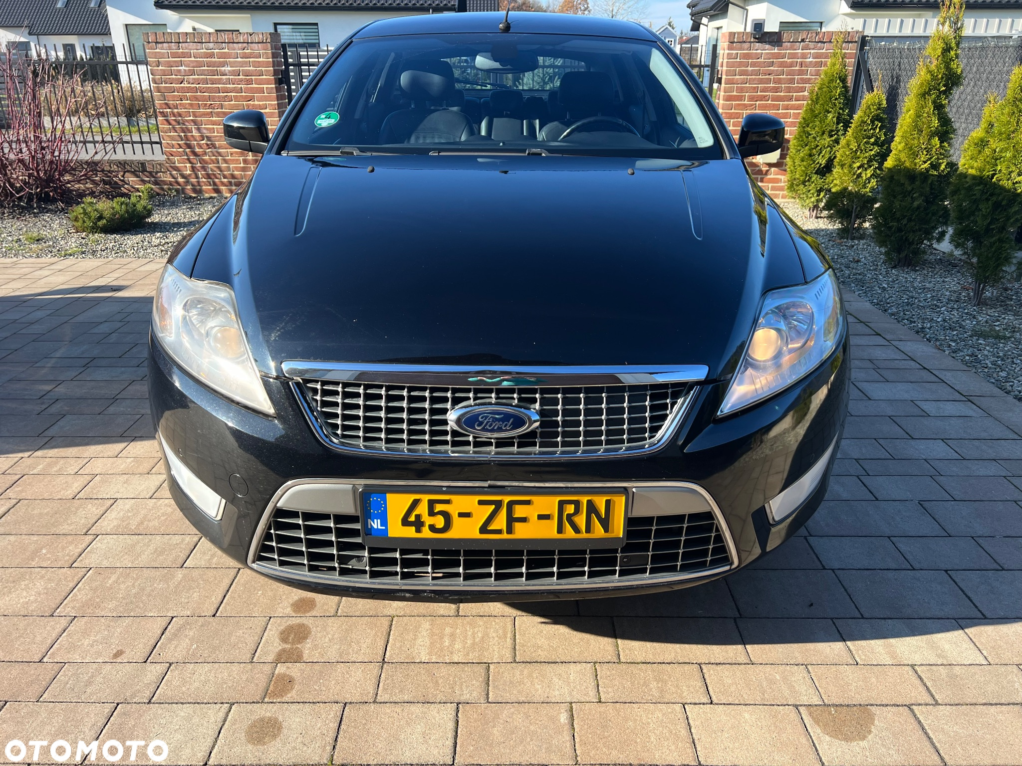Ford Mondeo 2.3 Titanium - 9