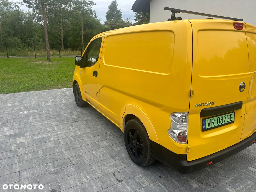 Nissan E-NV200 - 3