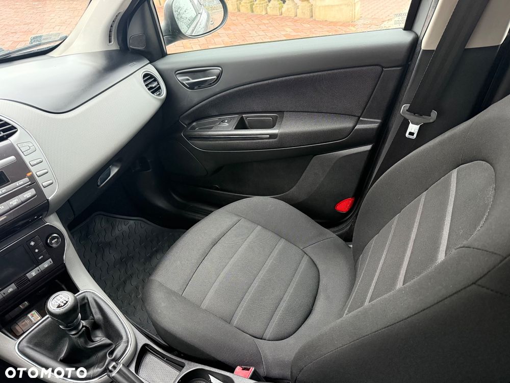 Fiat Bravo 1.4 T-JET 16V Dynamic - 33