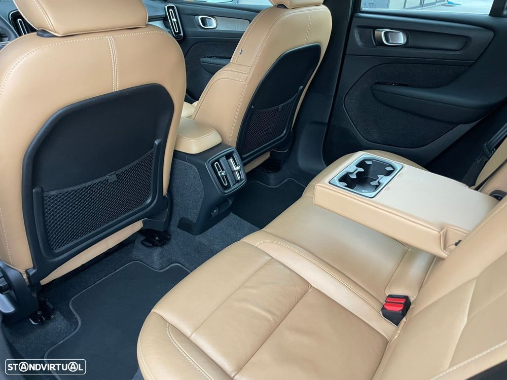 Volvo XC 40 2.0 B4 Inscription - 9