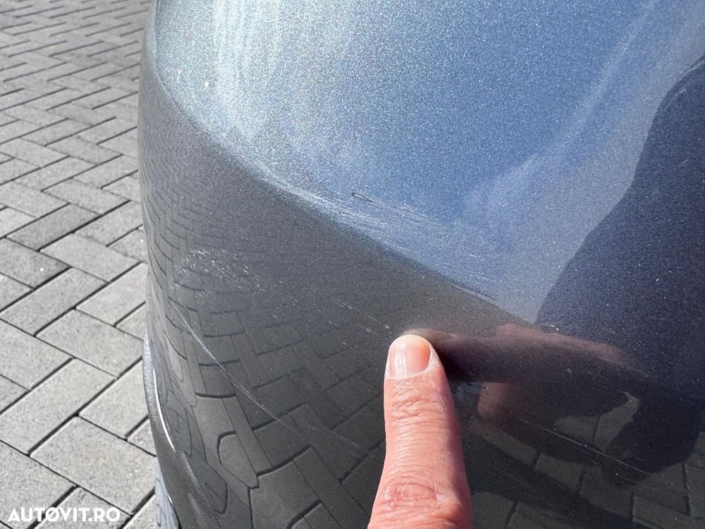 Mercedes-Benz GLC 220 d 4MATIC - 38