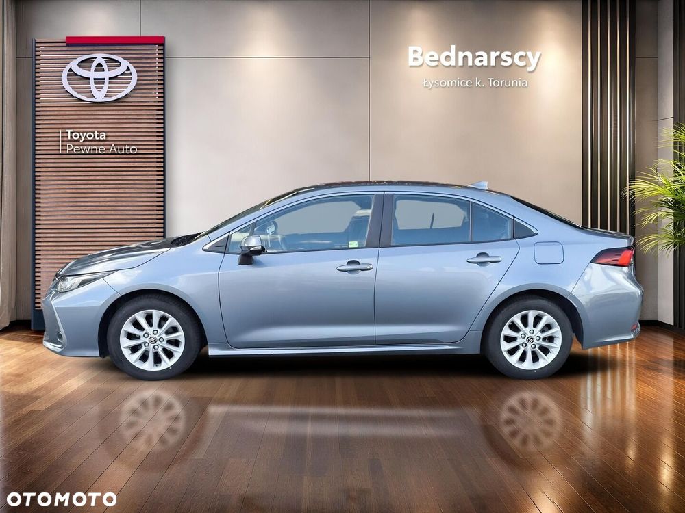 Toyota Corolla - 2
