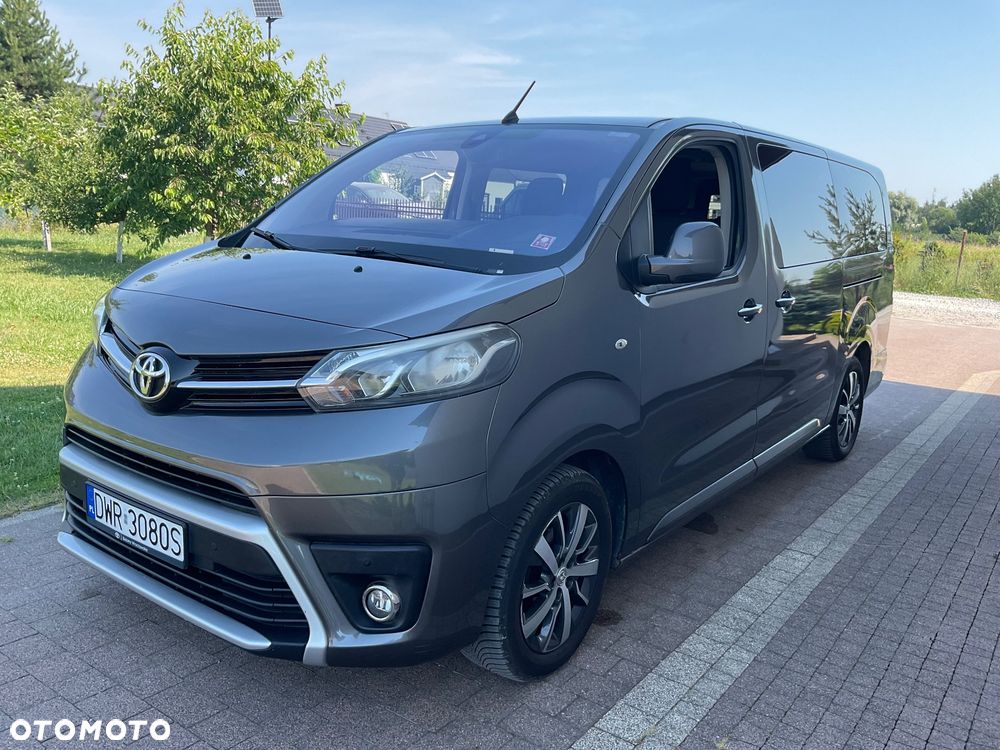 Toyota ProAce 2,0-l-D-4D L2 (8-Si.) Verso Family Comfort - 1