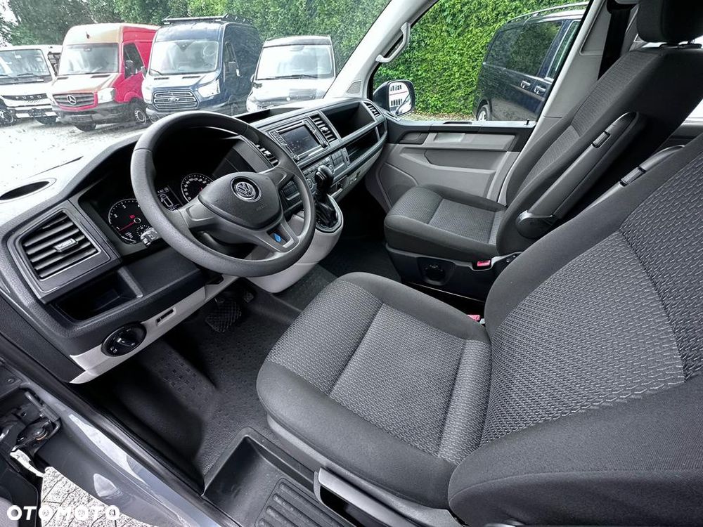 Volkswagen Caravelle 2.0 BiTDI L1 Comfortline DSG - 2