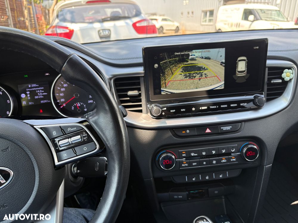 Kia Ceed 1.6 DSL GT Line - 9