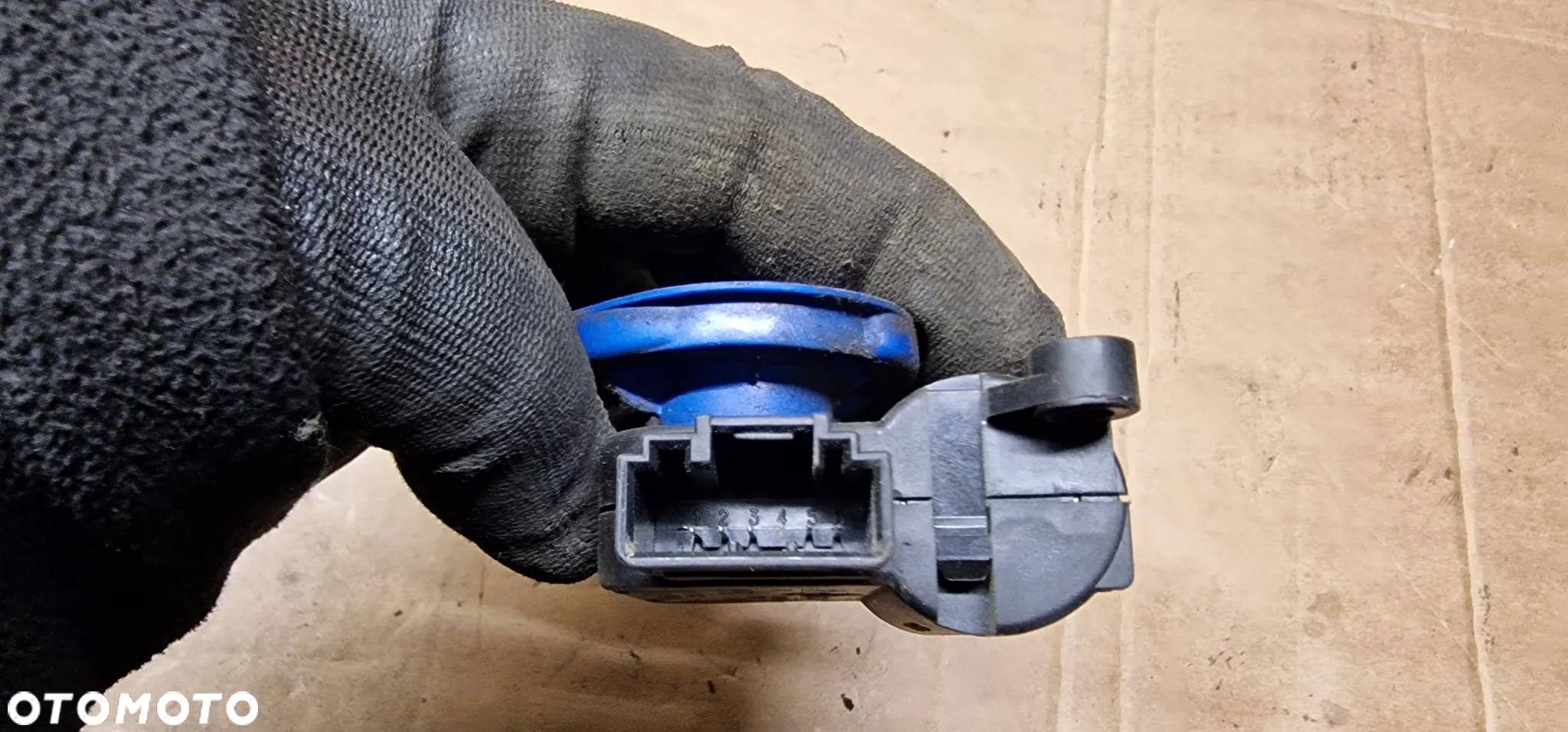 Silniczek klap nagrzewnicy Audi A4 B6 8E1820511E 0132801304 - 3