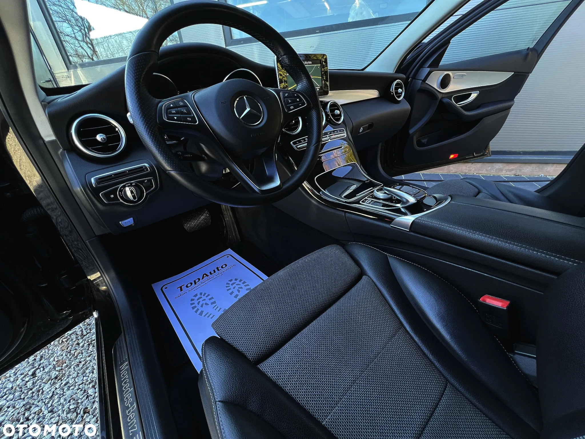 Mercedes-Benz Klasa C 200 7G-TRONIC - 20