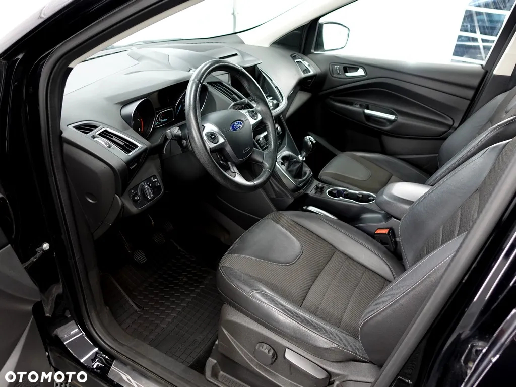 Ford Kuga 2.0 TDCi 4WD Titanium - 12