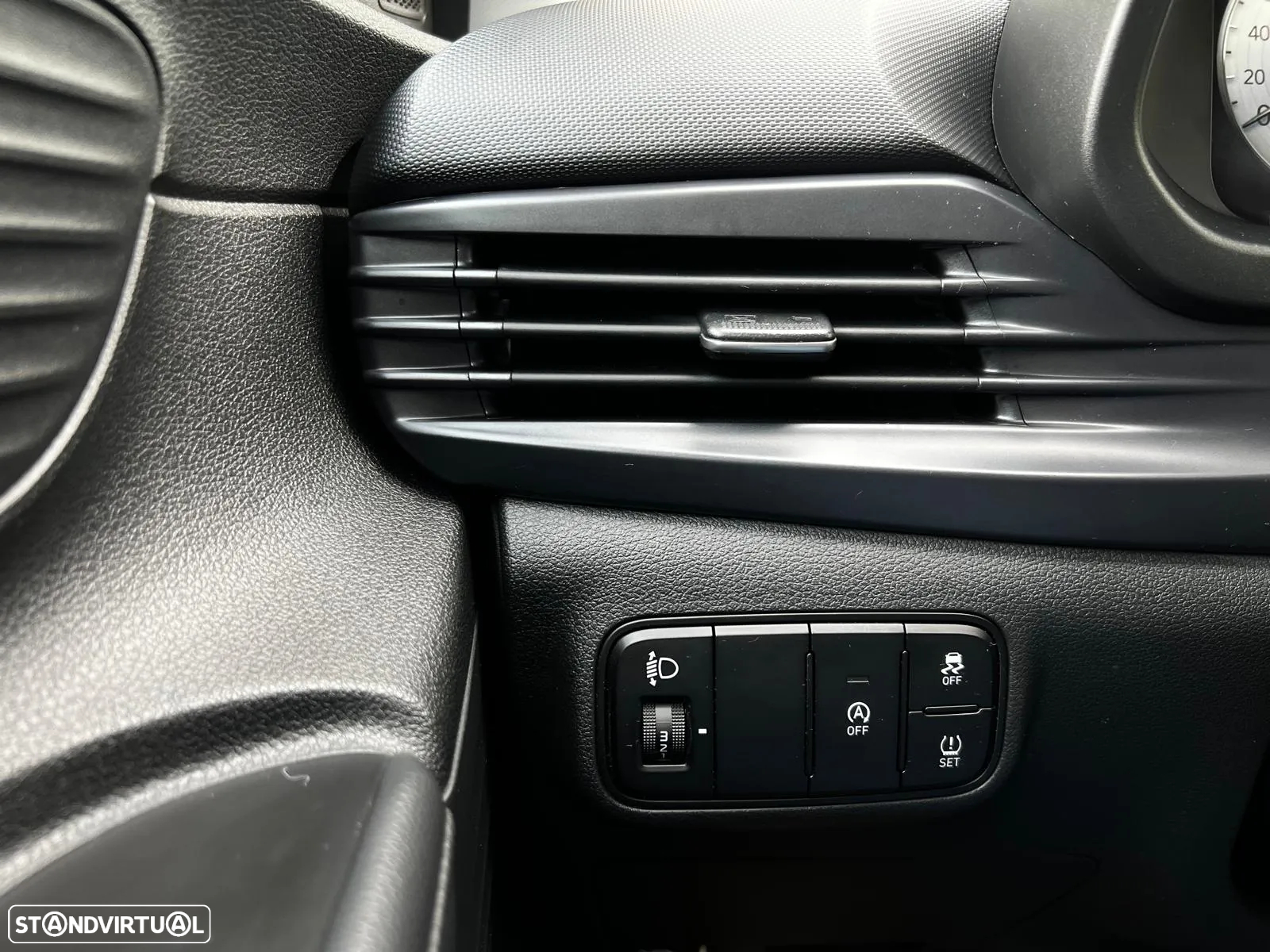 Hyundai Bayon 1.0 T-GDI Premium - 40