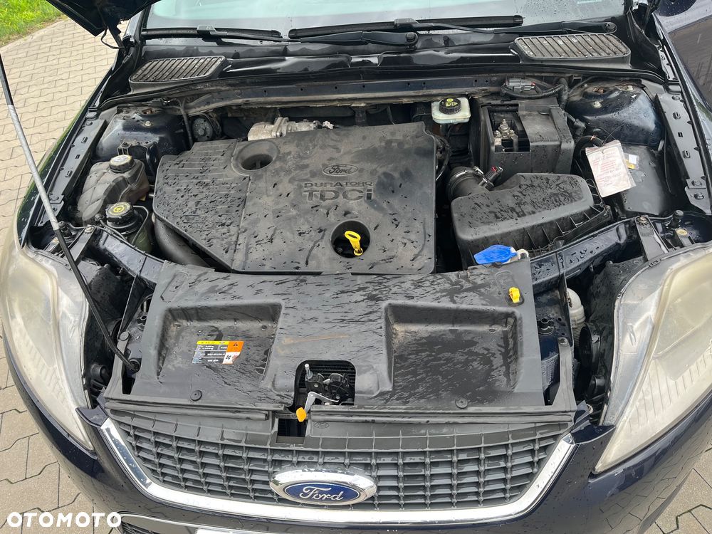 Ford Mondeo 1.8 TDCi Ambiente - 22