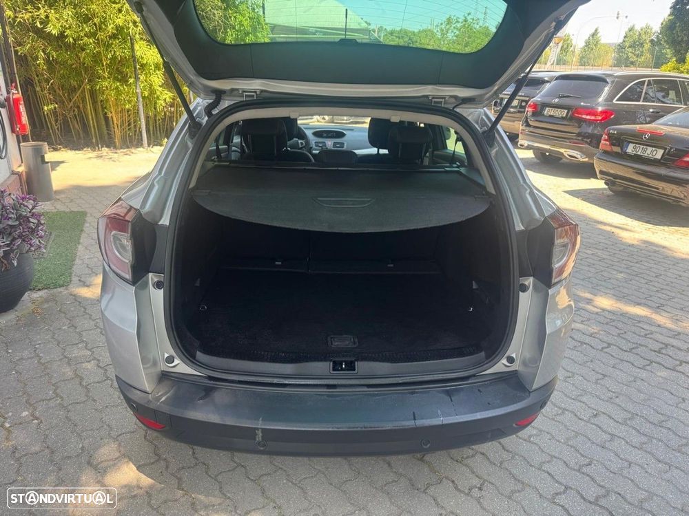 Renault Mégane Sport Tourer 1.5 dCi Dynamique S EDC - 6