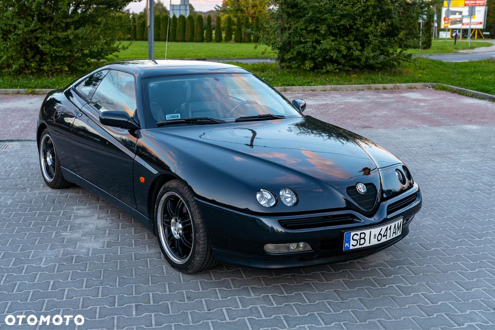 Alfa Romeo GTV - 2