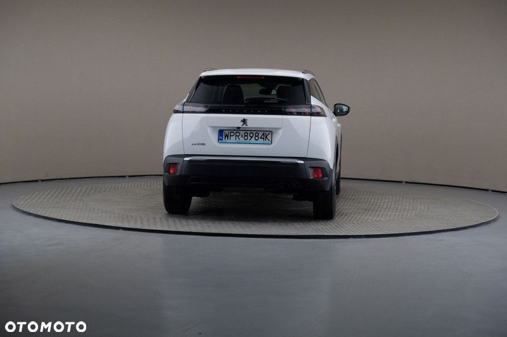 Peugeot 2008 1.2 PureTech Allure S&S - 5