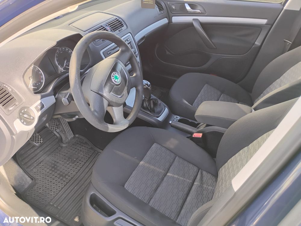 Skoda Octavia - 5