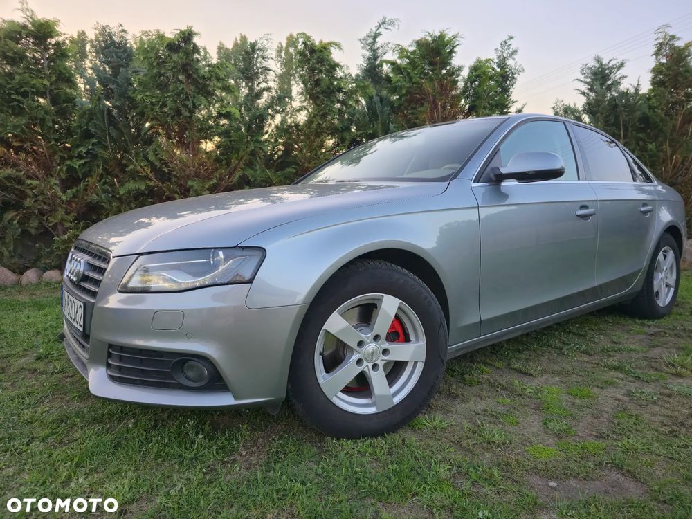 Audi A4 Limousine - 2