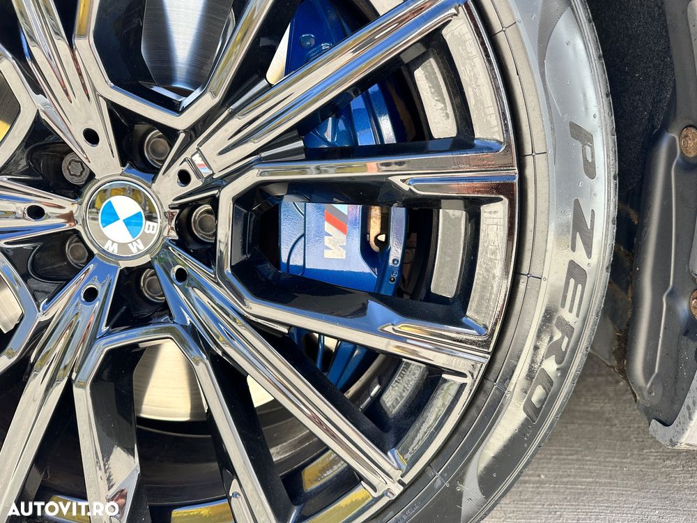 BMW Seria 7 745e - 13