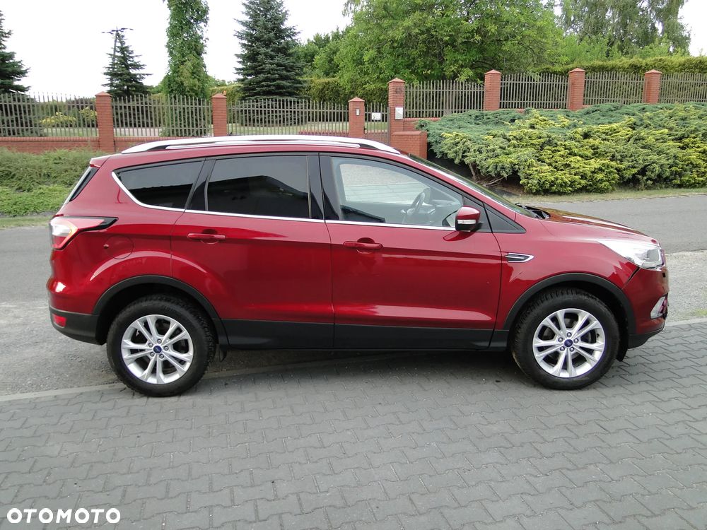 Ford Kuga 1.5 EcoBoost FWD Titanium - 4