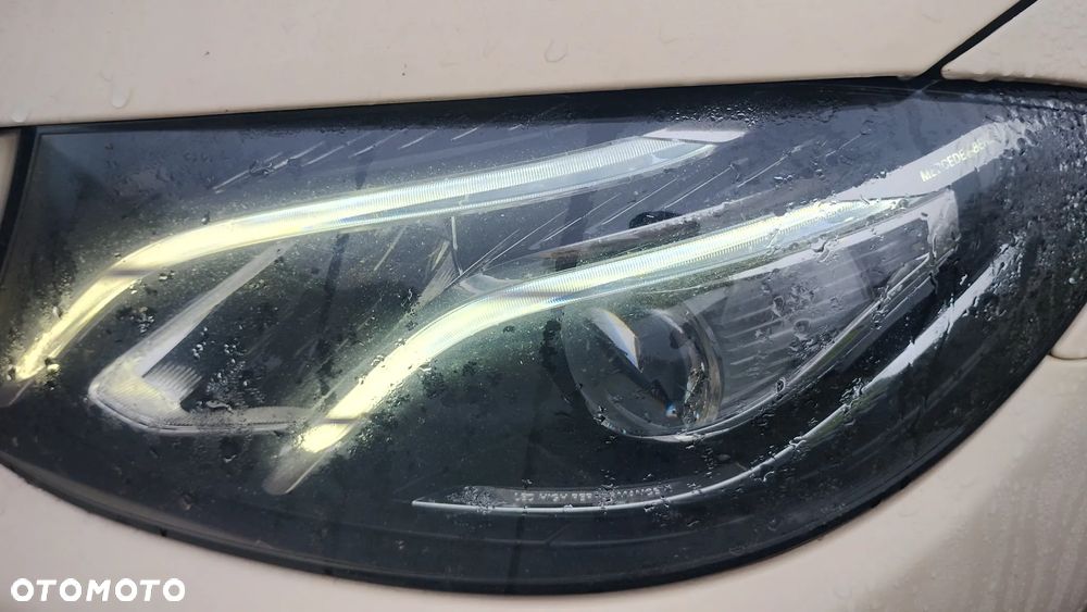 Mercedes-Benz Klasa E 200 d 9G-TRONIC - 9