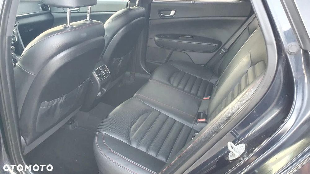 Kia Optima Sportagon 1.7 CRDI DCT GT Line - 11