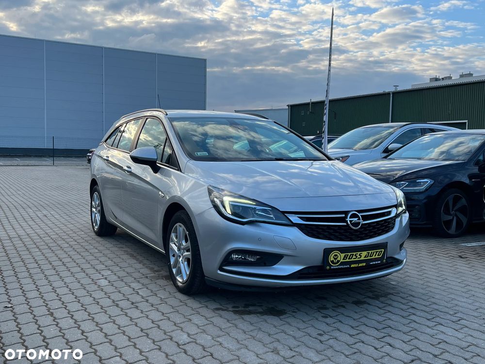 Opel Astra - 3