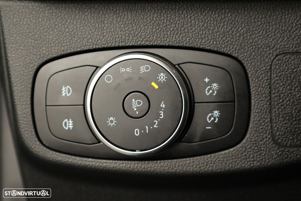 Ford Focus SW 1.0 EcoBoost MHEV ST-Line X Aut. - 18