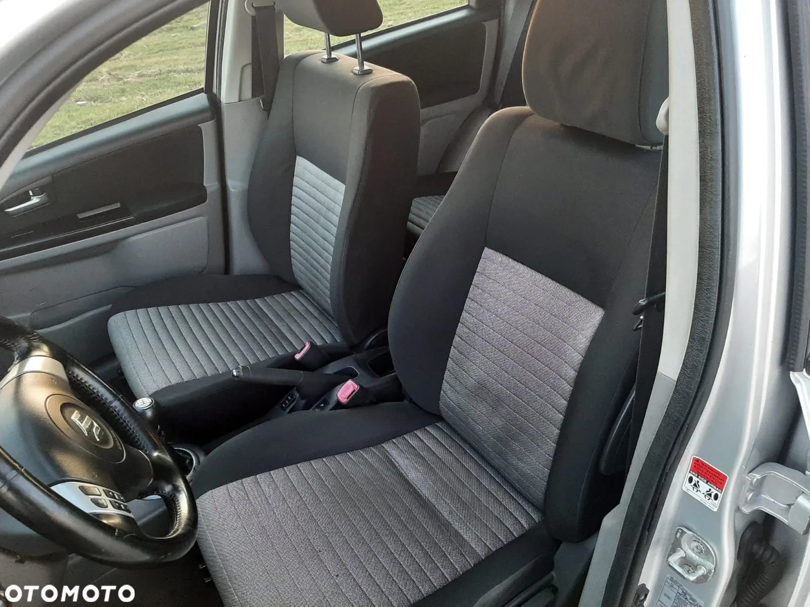 Suzuki SX4 1.6 Comfort Plus 4WD - 17