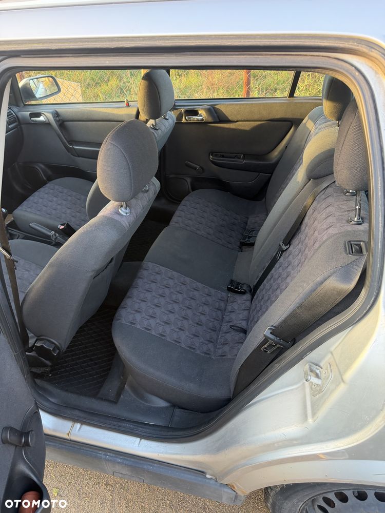Opel Astra - 4