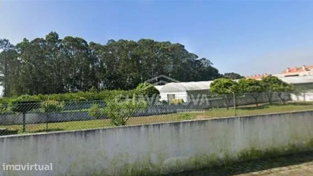 Terreno c/690m2 p/Construção Moradia Térrea ou Duas Moradias Geminadas - Grande imagem: 2/3