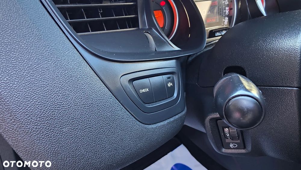 Citroën C5 2.0 HDi Dynamique Equilibre Navi - 19