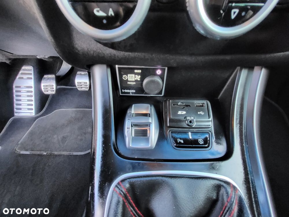 Alfa Romeo Giulietta 2.0 JTDM Exclusive - 21