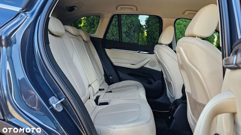 BMW X1 xDrive25d xLine - 20